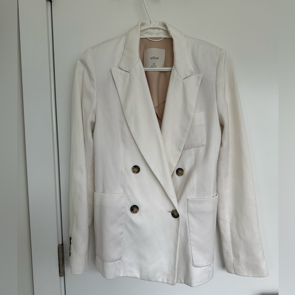 Wilfred linen blazer in size 00